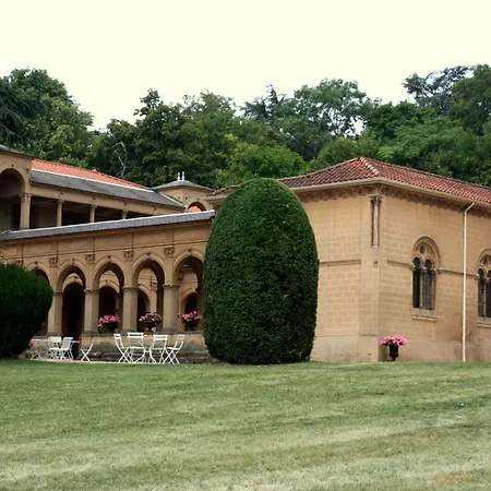 Bed & Breakfast Chateau De Saint Trys *